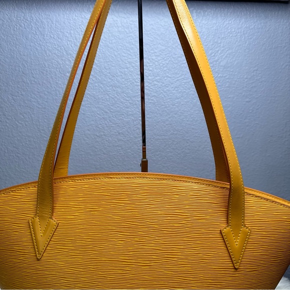 🌻⭐️Louis Vuitton Saint Jacques in EPI Leather⭐️🌻 - Picture 9 of 16